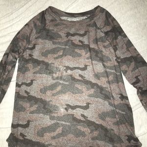 Pink American Eagle camo sweater